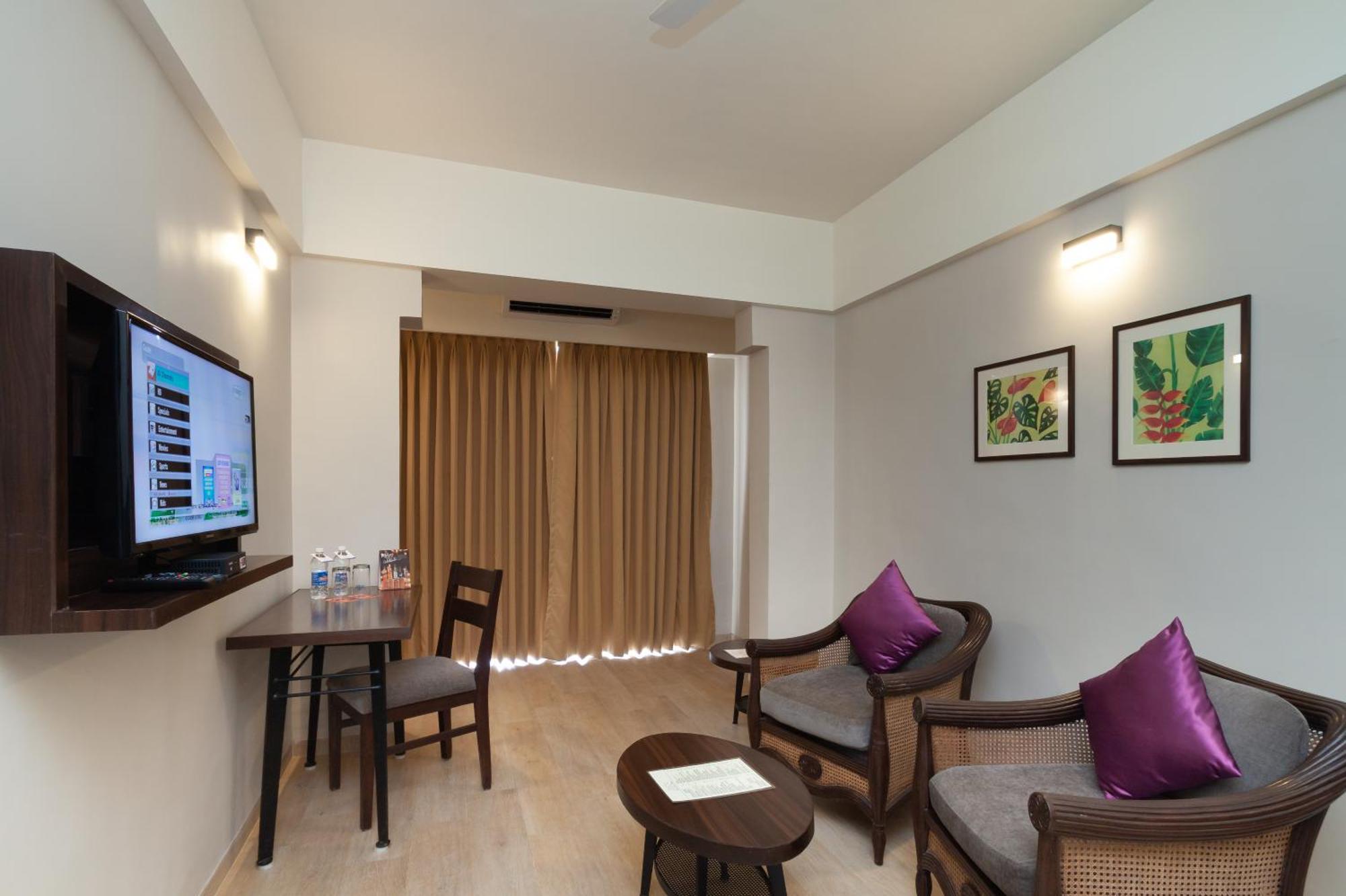 Somy Plaza Calangute Goa - Formerly Somy Resort Zewnętrze zdjęcie